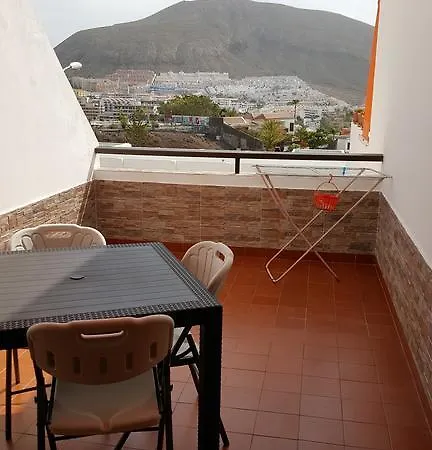 Residencial La Colina アパート